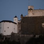 Salzburg - Ao fundo, Fortaleza de Hohensalzburg